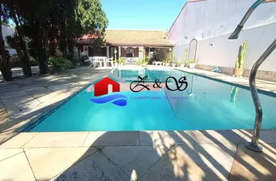 Expetacular casa de 4 quartos coladino do barroco em itaipuaçu.