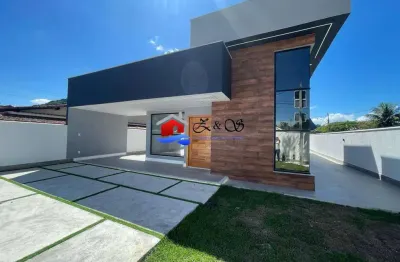 Casa espetacular de trés quartos, coladinho da rua um em itaipuaçu.