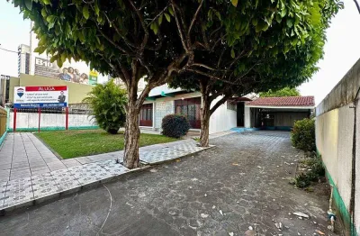 Ponto comercial para alugar na Rua dos Mundurucus, 2960, Cremação, Belém