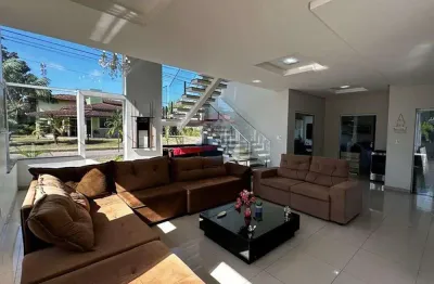 Casa em condomínio, 03 suítes+gabinete, 466m² - ananindeua