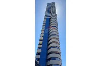 Apartamento com 4 quartos para alugar na Avenida Magalhães Barata, 773, São Brás, Belém