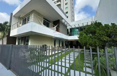 Casa com 4 quartos para alugar no Nazaré, Belém 