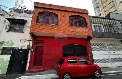 Casa comercial ou residencial, 4/4, 3 suítes, garagem 6 carros, campina, praça da república