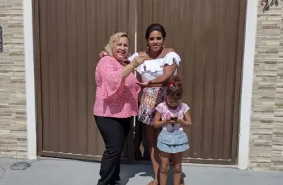 Casa apartir zero de entrada. vindo aqui  pessoalmente no escritório.  condições  especial