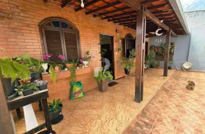 Casa à venda no barreiro, 4 quartos (1 suíte) com 170 m² , garagem coberta