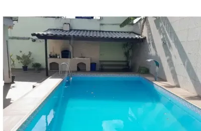 Casa sobrado de 362m²  com 6 quartos em sepetiba na brisa