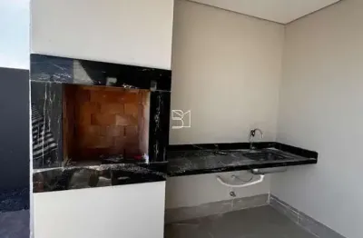 Casa térrea primor das torres com 3 suítes 1 com closet, energia solar, piscina,