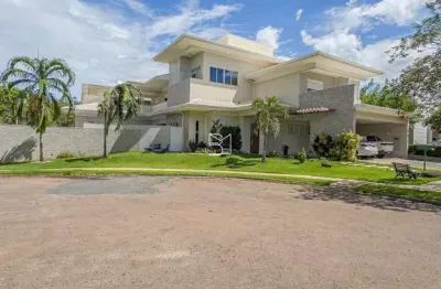 Casa belvedere 1, 4 suites com closate, lavanderia moveis planejados, 4 garegens