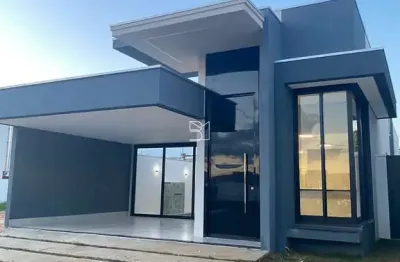 Casa terrea, 3 suites, piscina, lavabo, lavanderia 2 garagens, moveis planejados
