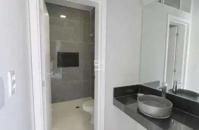 Casa no belvedere, 3 suites 1 closet master, lavanderia lavabo, piscina, garagem
