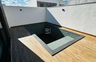 Casa no primor das torres, 3 suites 1 closet, piscina ar condicionado, 2 garagem