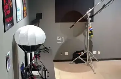 Imóvel casa comercial, 8 salas comerciais 5 banheiros, 1 suíte master, 4 garagem