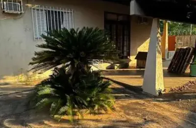 Casa com 3 quartos à venda na Avenida Archimedes Pereira Lima, 08, Jardim das Américas, Cuiabá