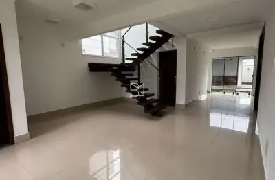 Casa belvedere 1, 4 suítes 1 master closet, espaço gourmet churrasqueira piscina