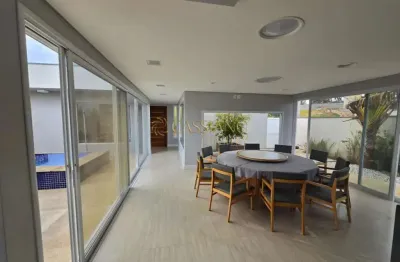 Casa à venda de 418m² | 04 dormitórios, sendo todos suítes e 06 vagas de garagem | condomínio altos da quinta reserva - são josé dos campos |