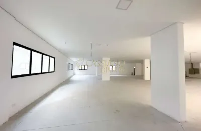 Loja comercial para locação de 560m² | 06 banheiros e 30 vagas de garagem | jardim apolo i | são josé dos campos |