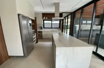 Sobrado à venda de 645,70m² | 04 dormitórios, sendo todos suítes e 04 vagas de garagem | condomínio mirante do vale - jacareí |