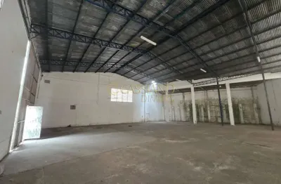 Galpão para locação de 500m² | 02 banheiros e 01 vaga de garagem | jardim satélite - são josé dos campos |