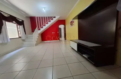 Sobrado à venda de 170m² | 03 dormitórios, sendo 01 suíte e 02 vagas de garagem | bosque dos ipês - são josé dos campos |