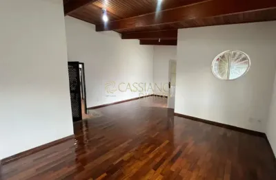 Casa térrea à venda de 167m² | 02 dormitórios, sendo suítes e 05 vagas de garagem | jardim satélite - são josé dos campos |