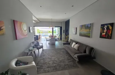 Casa à venda de 225m² | 03 dormitórios, sendo 01 suíte e 04 vagas de garagem | condomínio jaguary - urbanova | são josé dos campos |