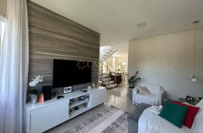 Sobrado à venda de 235m² | 04 dormitórios, sendo 01 suíte e 03 vagas de garagem | urbanova | são josé dos campos |