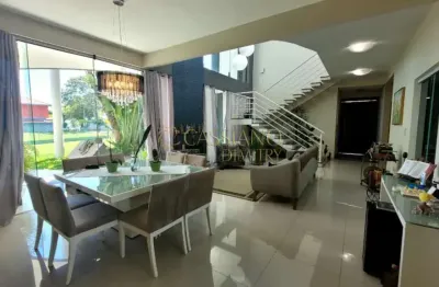 Casa à venda de 464m² | 05 dormitórios, sendo 04 suítes e 09 vagas de garagem | Condomínio Mirante do Vale - Jacareí |