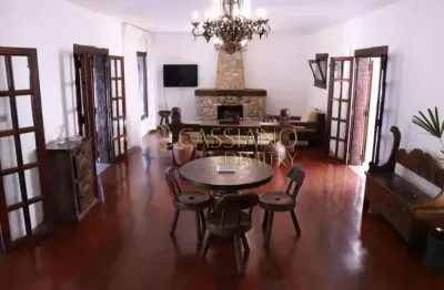 Sítio à venda de 10.000m² | 04 dormitórios, sendo 02 suítes e 50 vagas de garagem | parque interlagos - são josé dos campos |