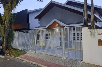 Casa para locação e venda de 163,13m² | 06 dormitórios, sendo 01 suíte e 03 vagas de garagem | vila ema | são josé dos campos |