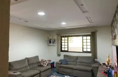 Sobrado à venda de 150m² | 03 dormitórios, sendo 01 suíte e 02 vagas de garagem | jardim altos de santana - são josé dos campos |