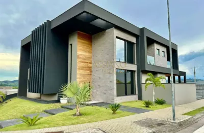 Sobrado à venda de 450m² | 04 dormitórios, sendo suítes e 04 vagas de garagem | condomínio colinas do paratehy sul | são josé dos campos |