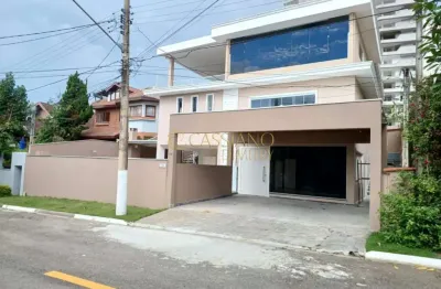 Casa à venda de 370m² | 04 dormitórios, sendo suítes e 02 vagas de garagem | Condomínio Aquarius I - Jardim Aquarius | São José dos Campos |