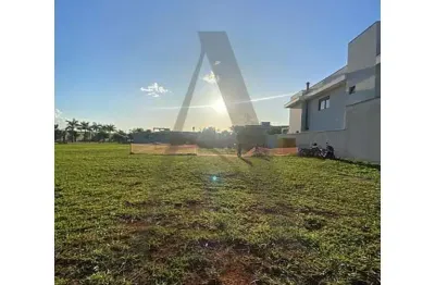 Terreno em condomínio fechado à venda no Jardim Residencial Lagoa, Araras 