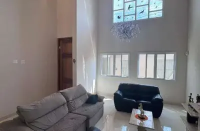 Casa com 3 quartos à venda no Jardim Belvedere, Araras 