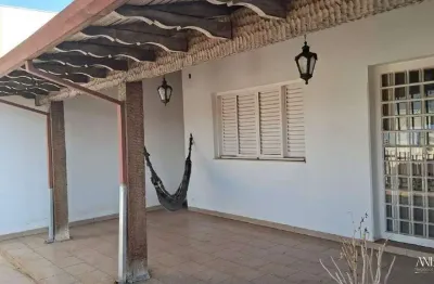 Casa com 4 quartos à venda no Jardim Belvedere, Araras 