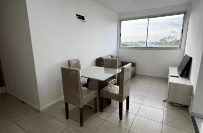 Cobertura de 2 quartos semi mobiliada, localização privilegiada