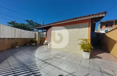 Casa com 4 quartos à venda na Avenida Brasil, 250, Balneário Gaivota, Itanhaém
