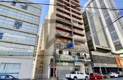 Apartamento à venda na Rua João Negrão, 45, Centro, Curitiba