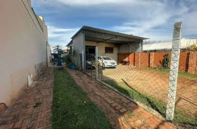Casa e galpão com 444 m² de terreno em avenida de grade fluxo à venda no bairro jaraguá em piracicaba/sp.