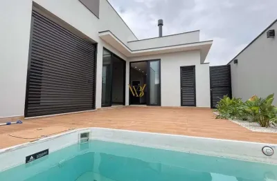 Casa de luxo a venda em condomínio fechado com natureza exuberante