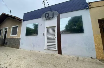 Casa comercial, localizada no bairro alto próximo ao centro de piracicaba
