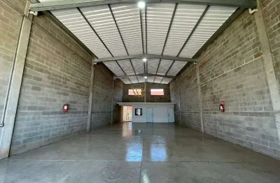 Barracão pronto, novo, primeira locação, em excelente localização no bairro água branca em piracicaba / sp.