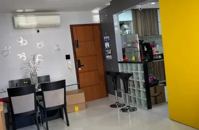 Apartamento á venda 3 quartos , suíte e vaga  pronto para morar em icaraí perto de tudo !!