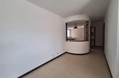 Apartamento 2 quartos com dependência completa , com vaga de garagem na desembargador