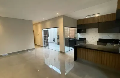 Vendo casa térrea com 3 quartos (1 suíte) em bragança pta-sp.