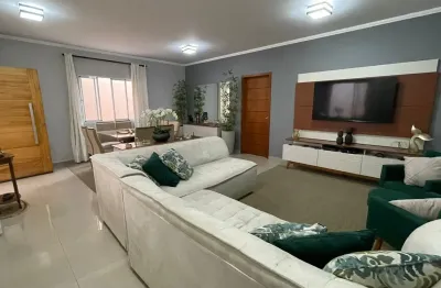 Casa com 4 quartos à venda na Rua José Acedo Toro, 100, Jardim Santa Rita de Cássia, Bragança Paulista
