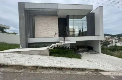 Alta Vista - Casa em fase final de Construção - Pará de Minas/MG