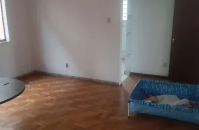 Casa com 4 quartos à venda na rua souza bastos, floresta, belo horizonte, 255 m2 por r$ 998.000