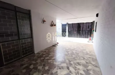 Casa com 3 quartos à venda na Rua Tenente Ary Aps, 169, Vila Vianelo, Jundiaí
