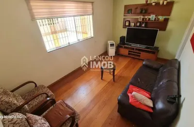 Casa com 3 quartos à venda na Rua Gelson Comparini, 103, Jardim das Samambaias, Jundiaí